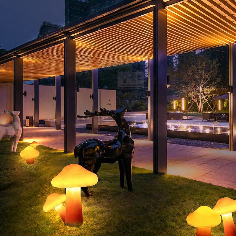Lampes décoratives de jardin LED champignons orange en résine