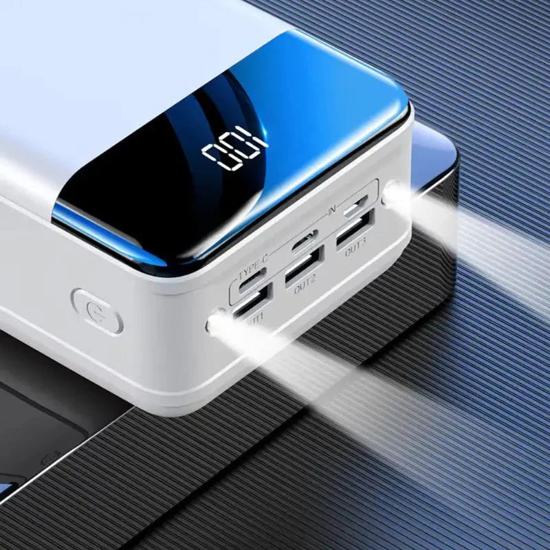 Batterie Externe Mobile Ultra Capacité 50K mAh