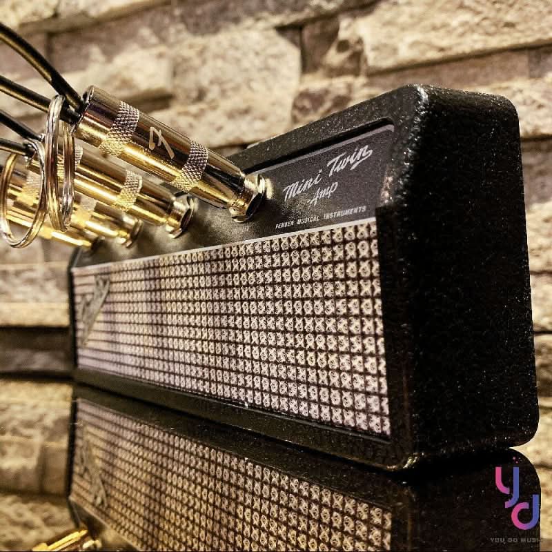 Rangez vos clés avec style grâce à un porte-clés en forme de rock