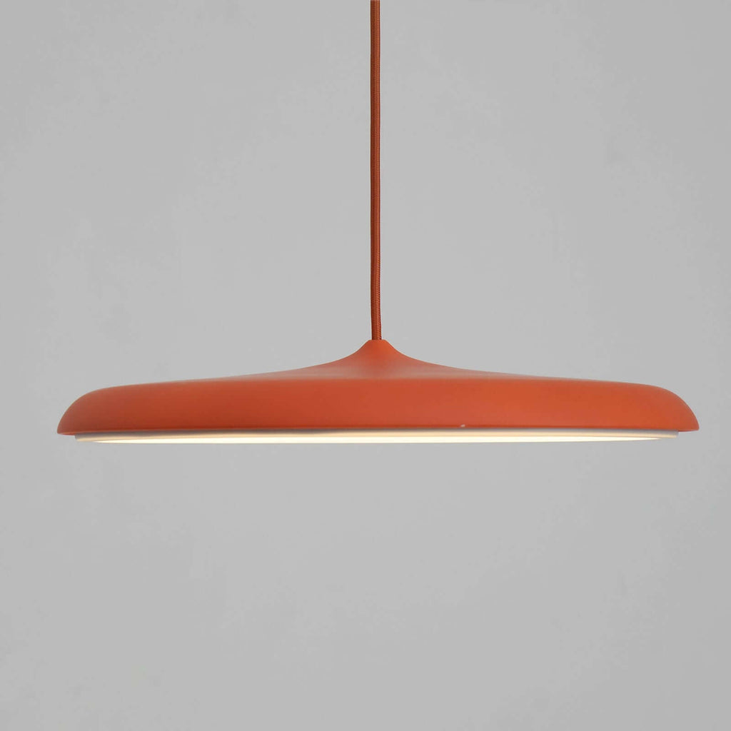 Suspension au Design Simple pour Intérieurs Modernes