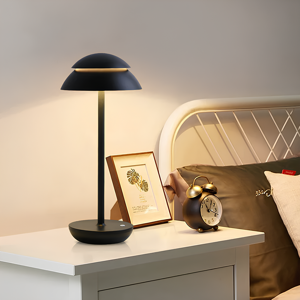 Lampe de table sans fil en aluminium scandinave dimmable