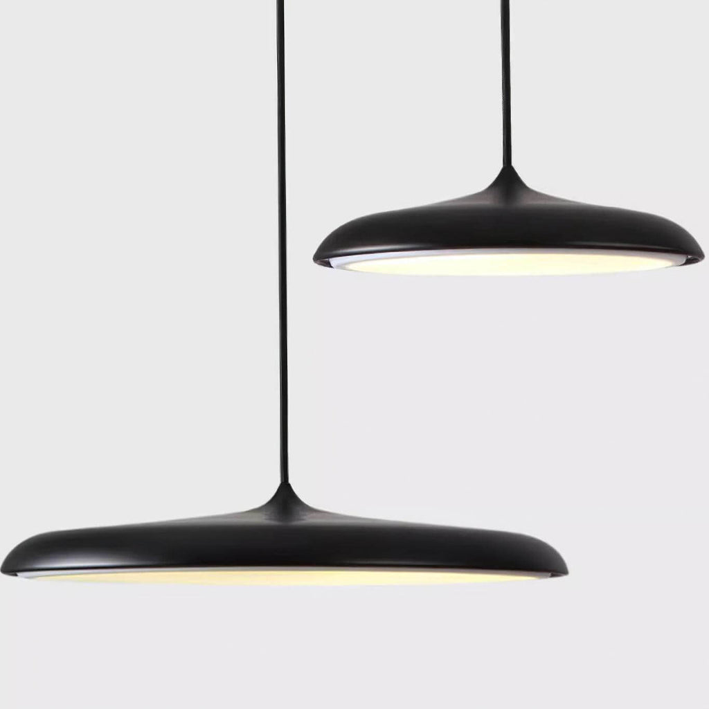 Suspension au Design Simple pour Intérieurs Modernes