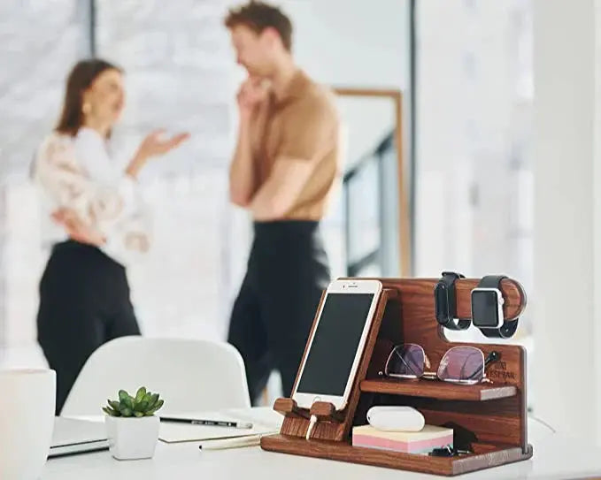 WalnutDepot – Créez des commandes facilement à votre bureau grâce à une organisation astucieuse