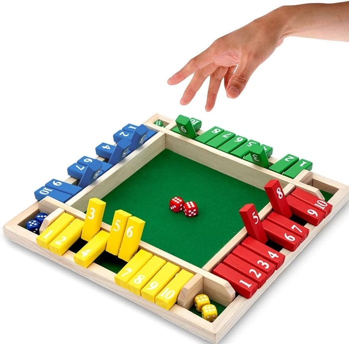 Jeu de Dés Stratégique – CloseBox