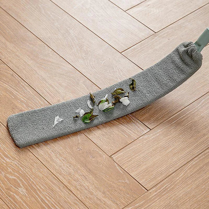 Brosse à poussière longue et flexible