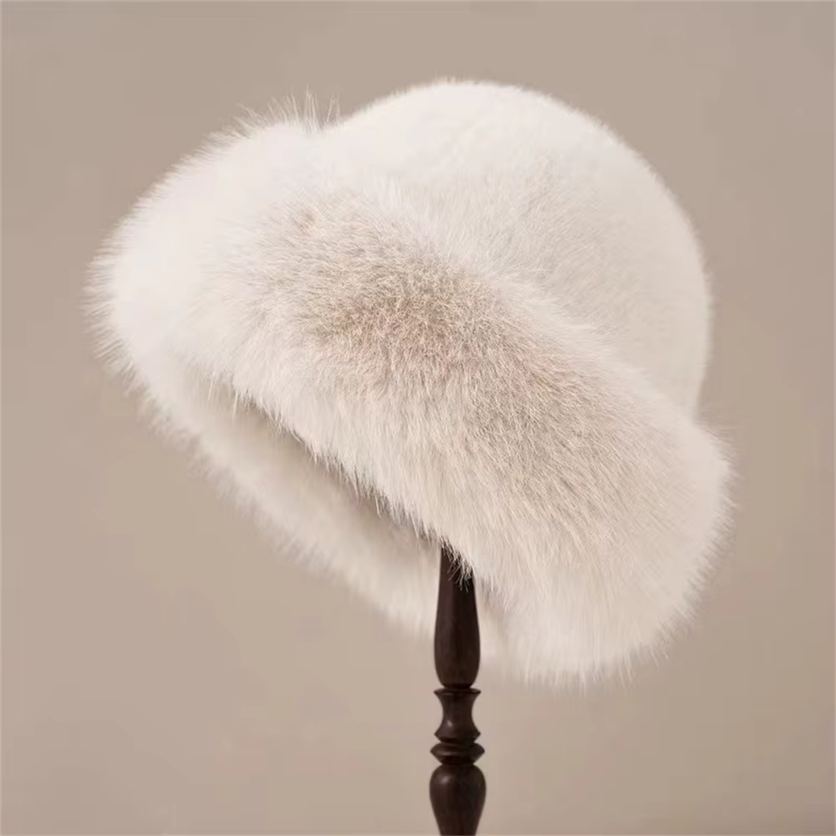 Chapeau en Fourrure Élégant