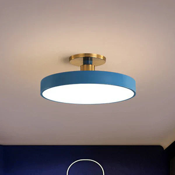 Harmonie de la Lumière dans un Style Minimaliste