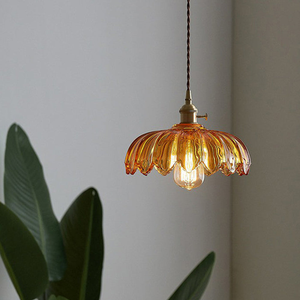 Lumière en verre qui émerveille par ses détails !