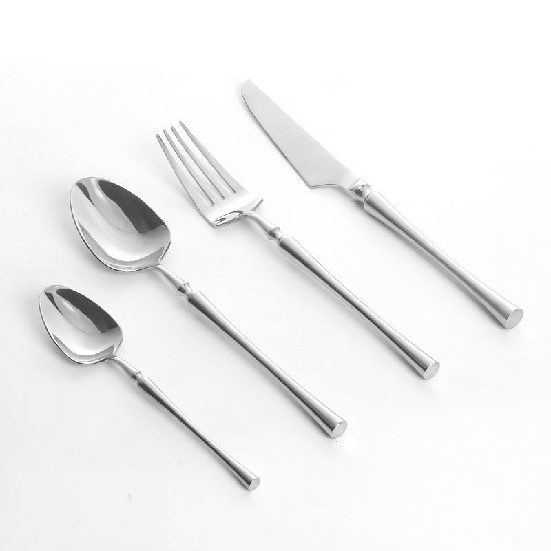Ensemble de couverts en acier inoxydable de 24 pièces pour une salle à manger élégante