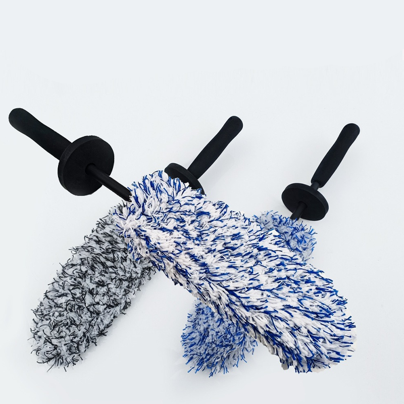 WheelGlow™ | Brosse à jantes en microfibre – Nettoyage en profondeur sans rayures pour des roues impeccables