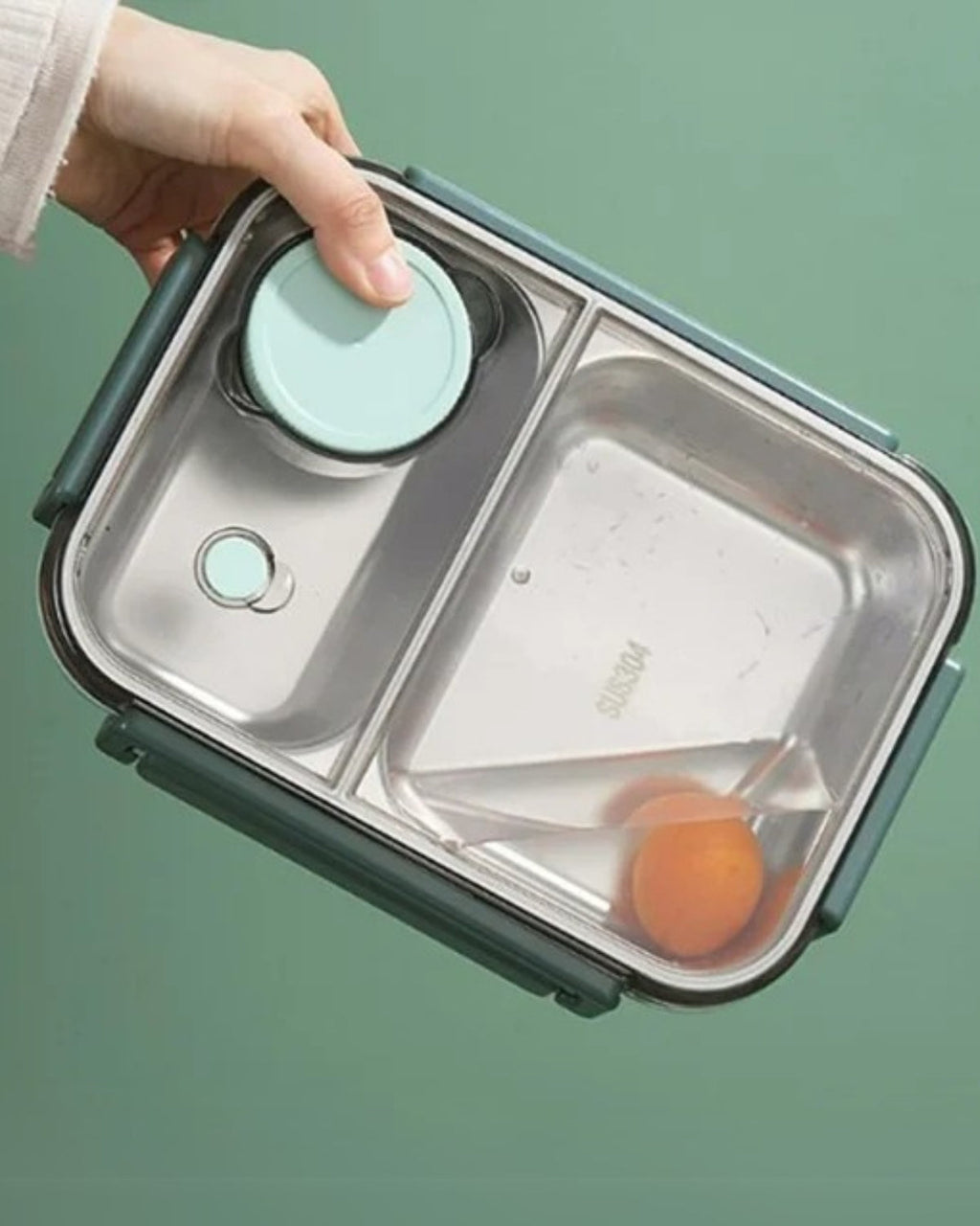 Conteneur alimentaire isolé avec couvercle hermétique