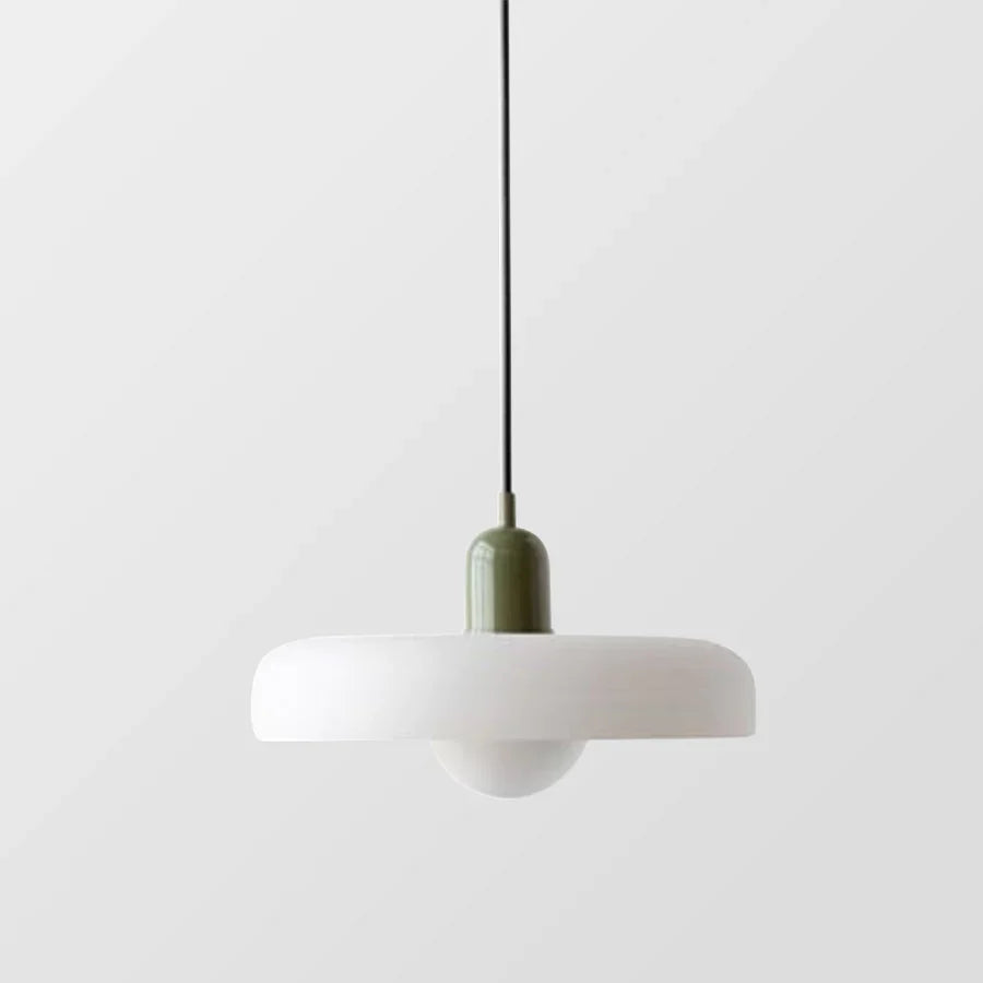 Suspension en verre scandinave pour une élégance intemporelle