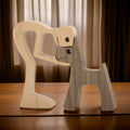 Sculpture en bois de chien et d'homme figurine faite à la main