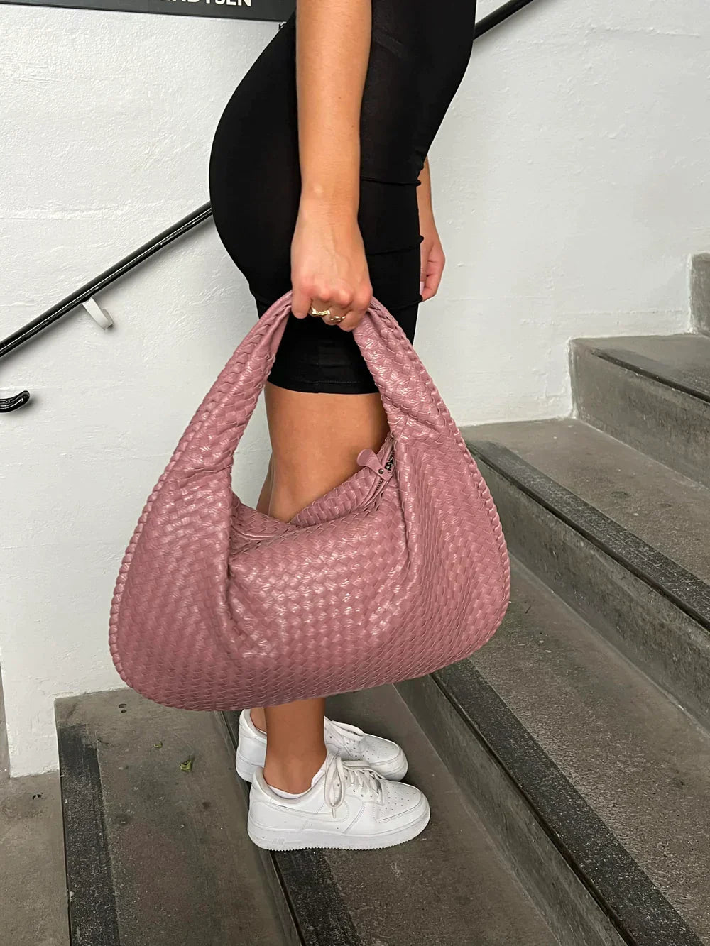 Brisienna™ | Luxe que vous pouvez ressentir, cuir que vous allez aimer !
