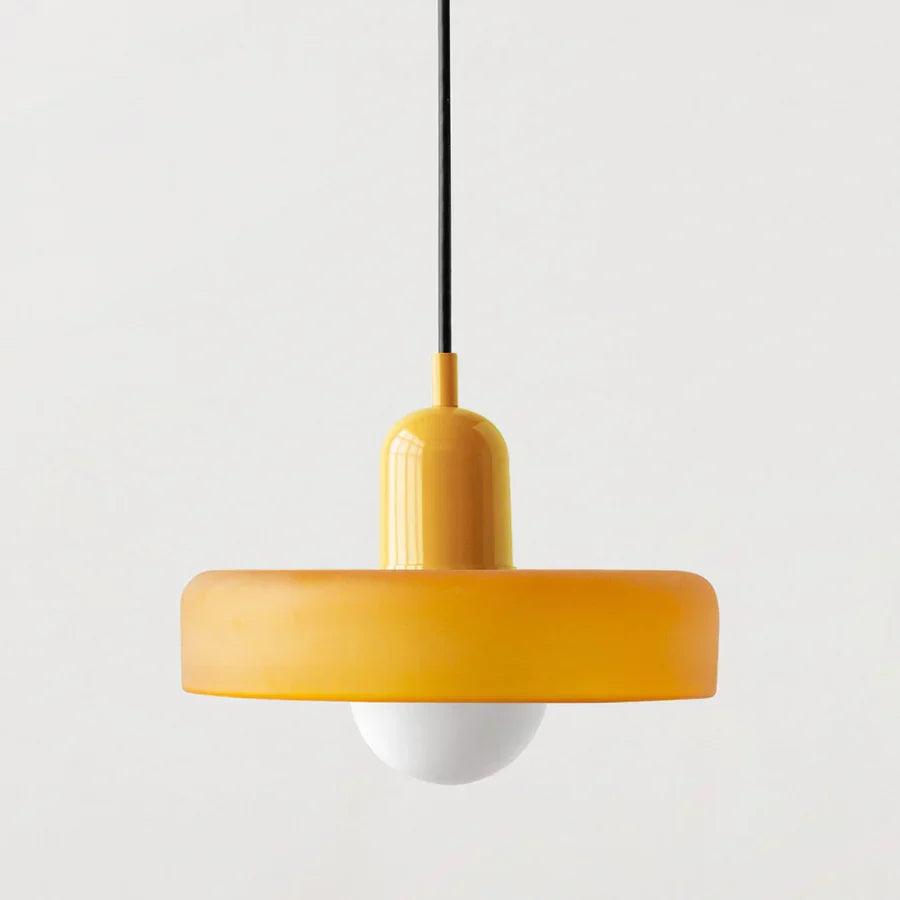 Suspension en verre scandinave pour une élégance intemporelle