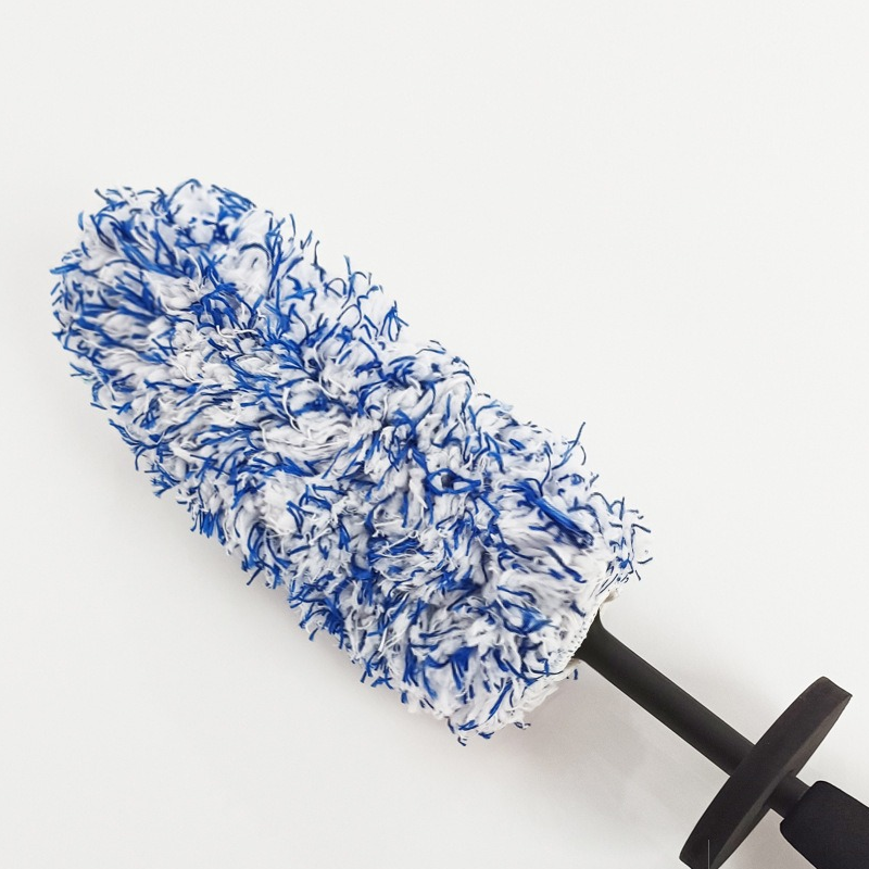 WheelGlow™ | Brosse à jantes en microfibre – Nettoyage en profondeur sans rayures pour des roues impeccables
