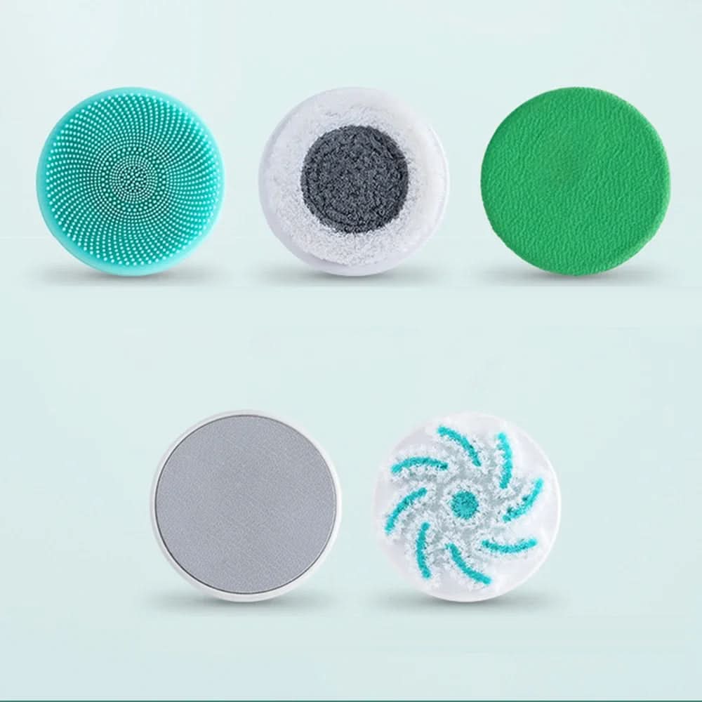 Massage de nettoyage complet sans effort sous la douche