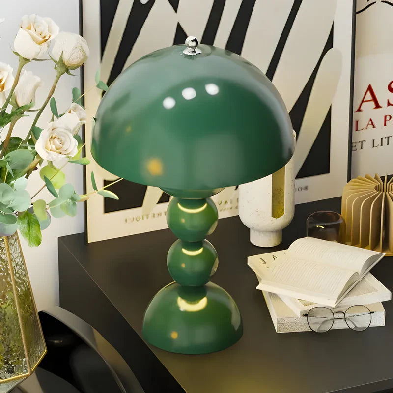 Lampe de table LED à intensité variable au design scandinave