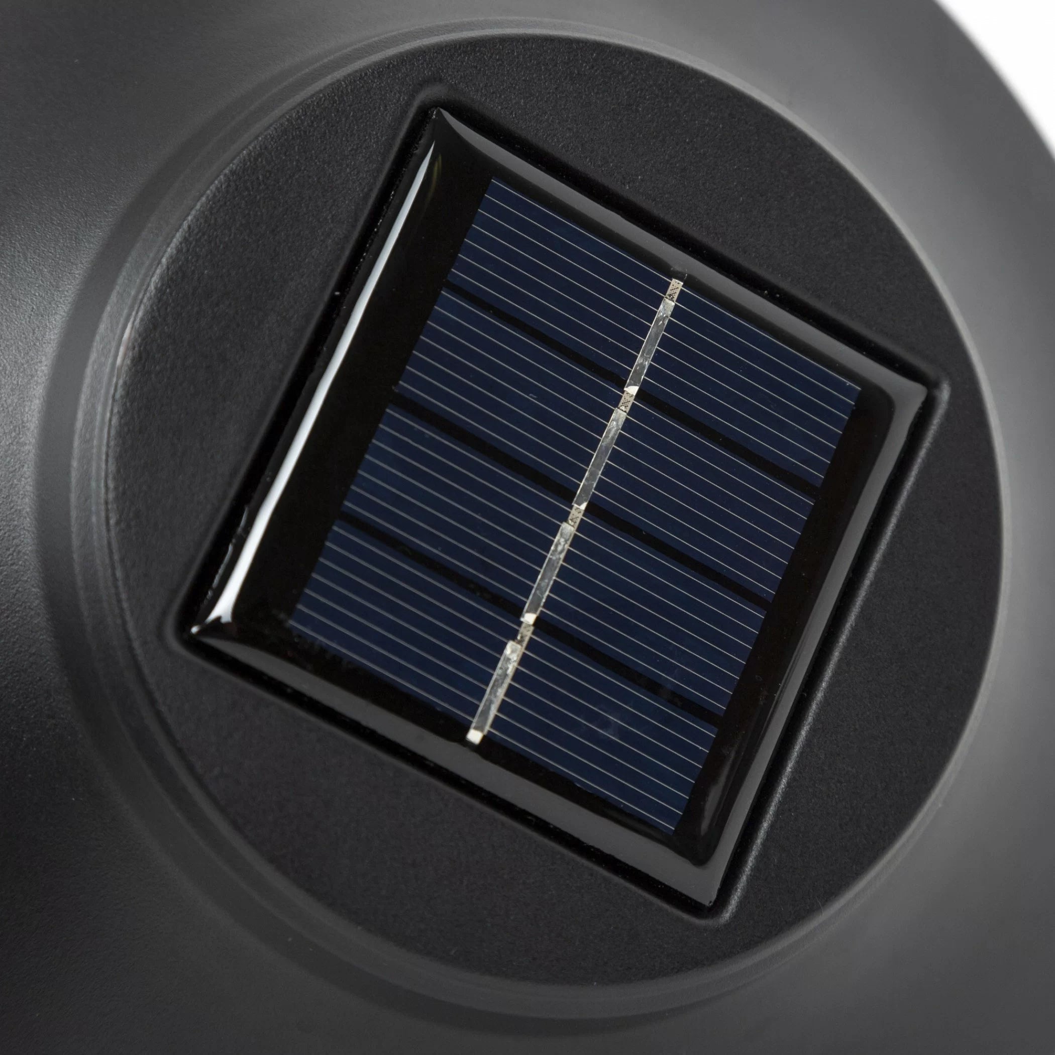 3+3 GRATUIT | SolaTorch – Éclairage solaire simple pour de beaux espaces extérieurs