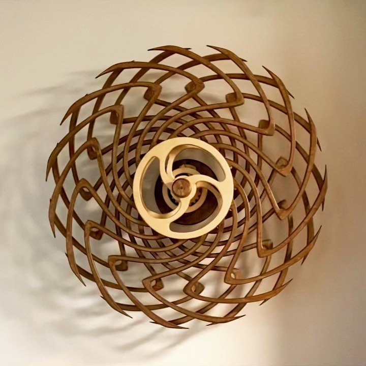 TimeWood™ | Sculpture cinétique en bois 100 % fait main