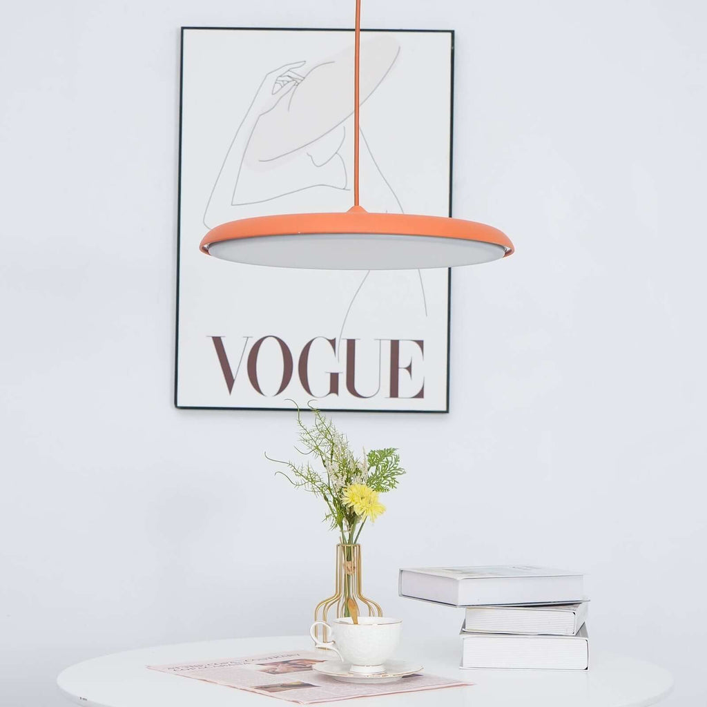 Suspension au Design Simple pour Intérieurs Modernes
