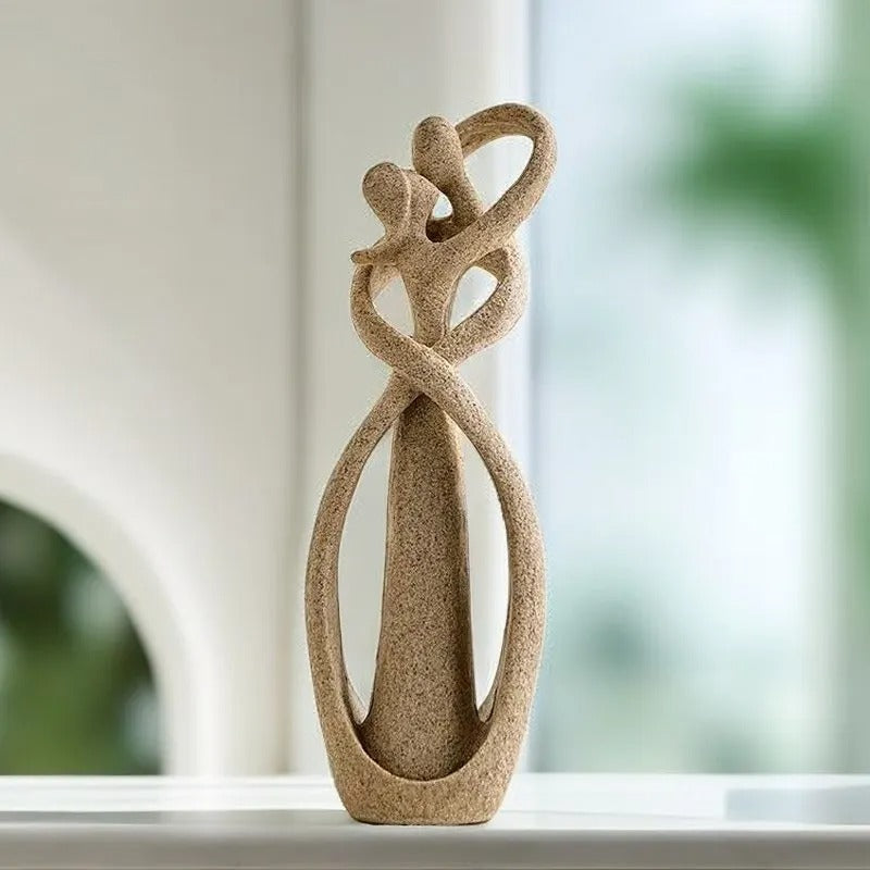 Sculpture d'amour intemporelle, élégante et symbolique