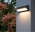 Lampe murale LED extérieure en finition noire