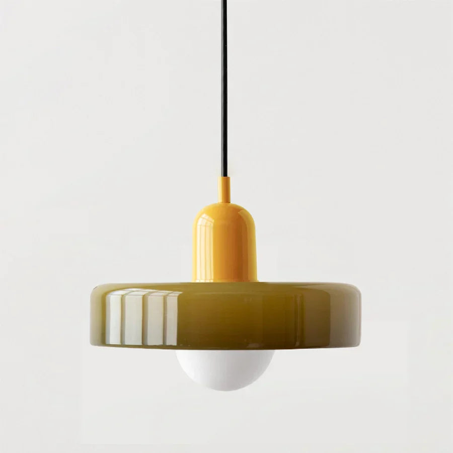 Suspension en verre scandinave pour une élégance intemporelle
