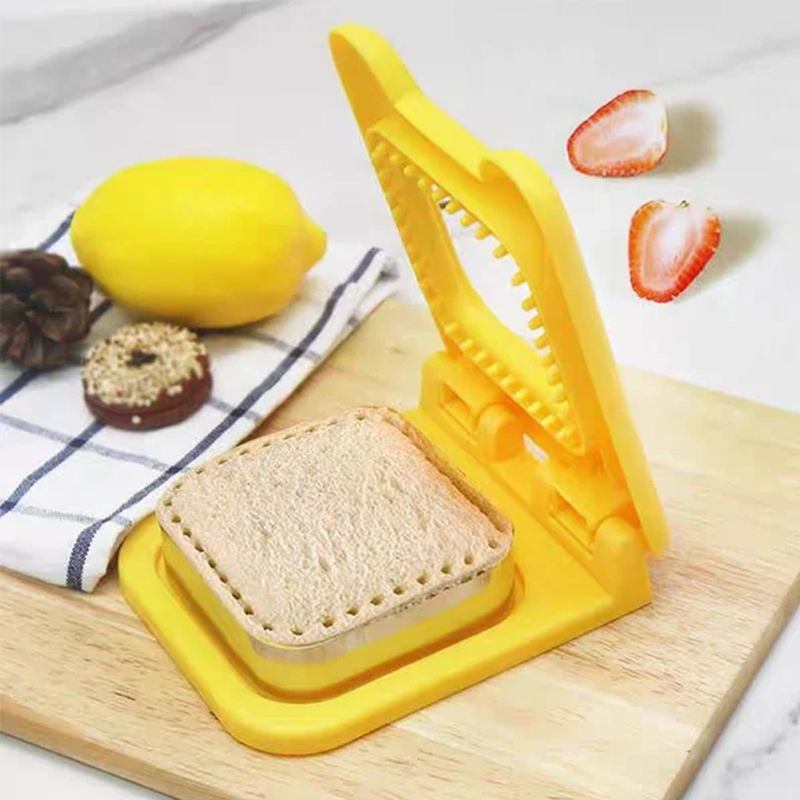 Appareil pour couper et sceller vos sandwiches faits maison (x3)