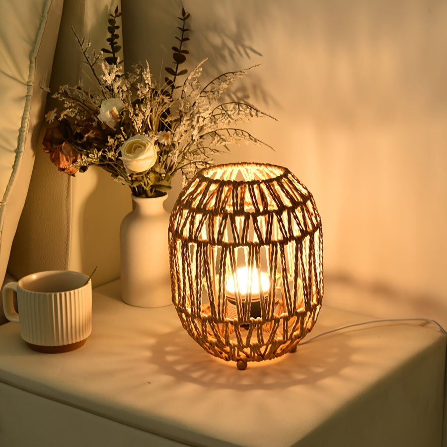 Lampe de Table en Rotin Bohème – Accent Lumineux Fait Main pour Chambre ou Espace de Vie