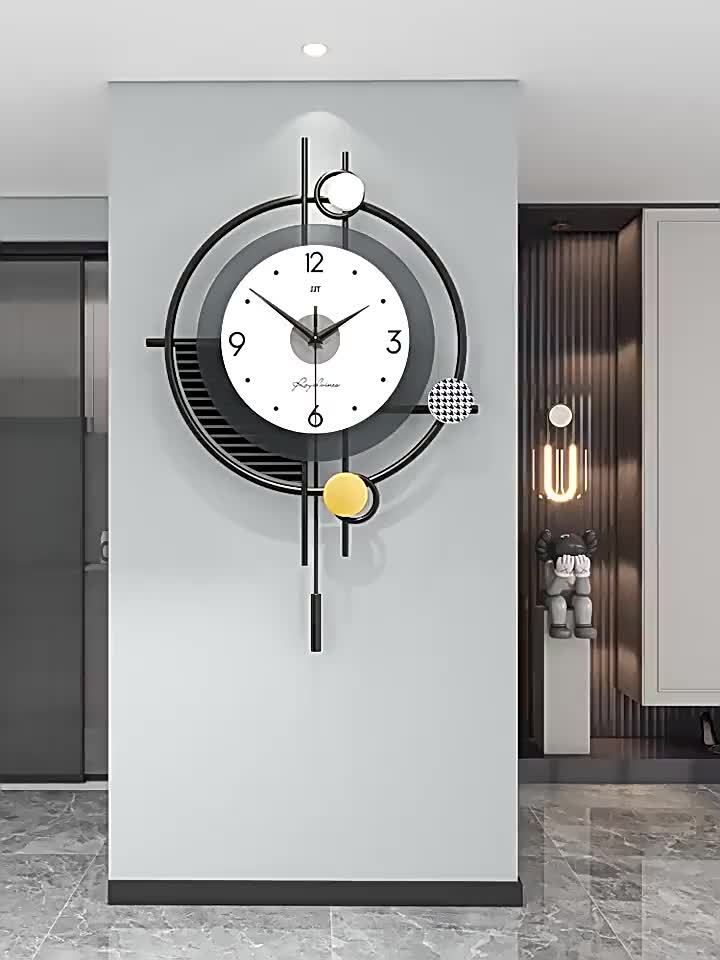 AURA - Horloge de Salon Élégante avec Accent de Design Simple