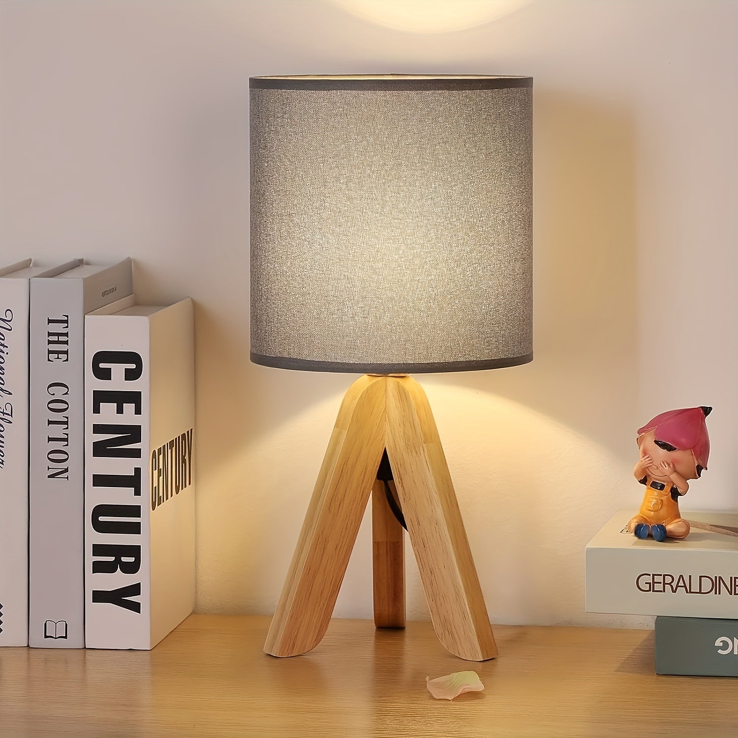 Lampe Tripod en Style Naturel - Pour un Éclairage Chaud et Moderne