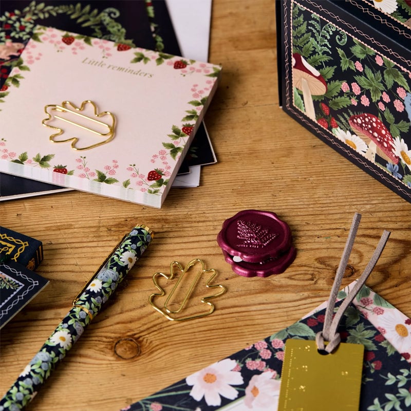JollyJournals - Calendrier de l'Avent avec fournitures d'écriture 24 surprises