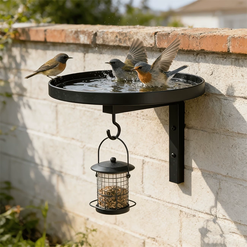 BirdHaven™ | Fontaine à oiseaux murale avec crochet