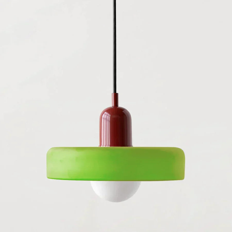 Suspension en verre scandinave pour une élégance intemporelle