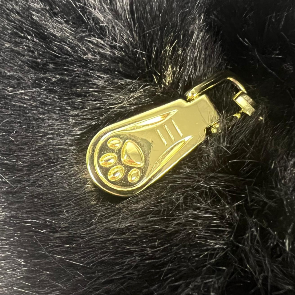 Un sac à chat réaliste qui fait sensation partout