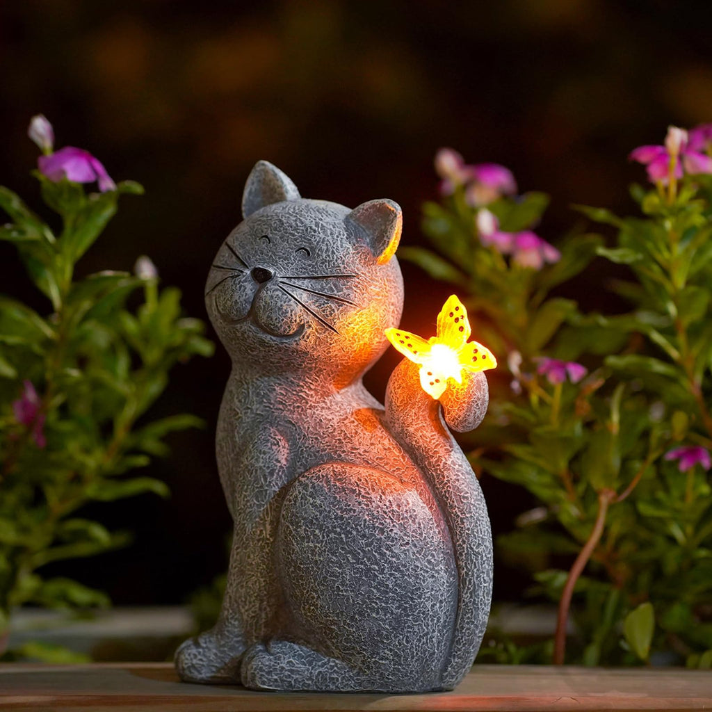 Chat Envoûtant avec Papillon - Lumière Ambiance pour votre Jardin