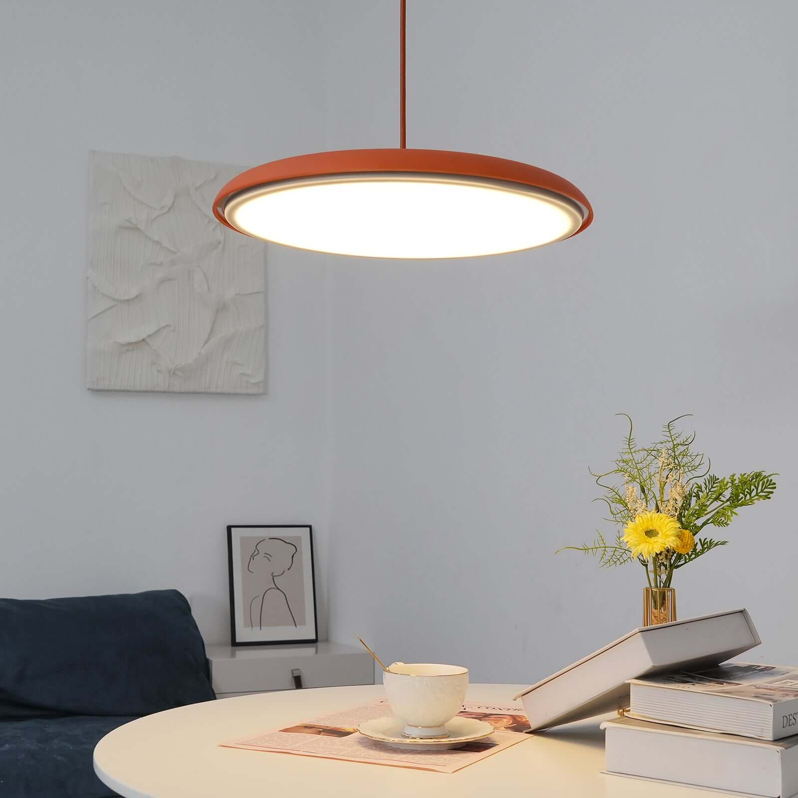 Suspension au Design Simple pour Intérieurs Modernes