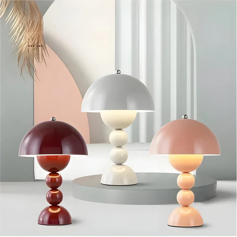 Lampe de table LED à intensité variable au design scandinave