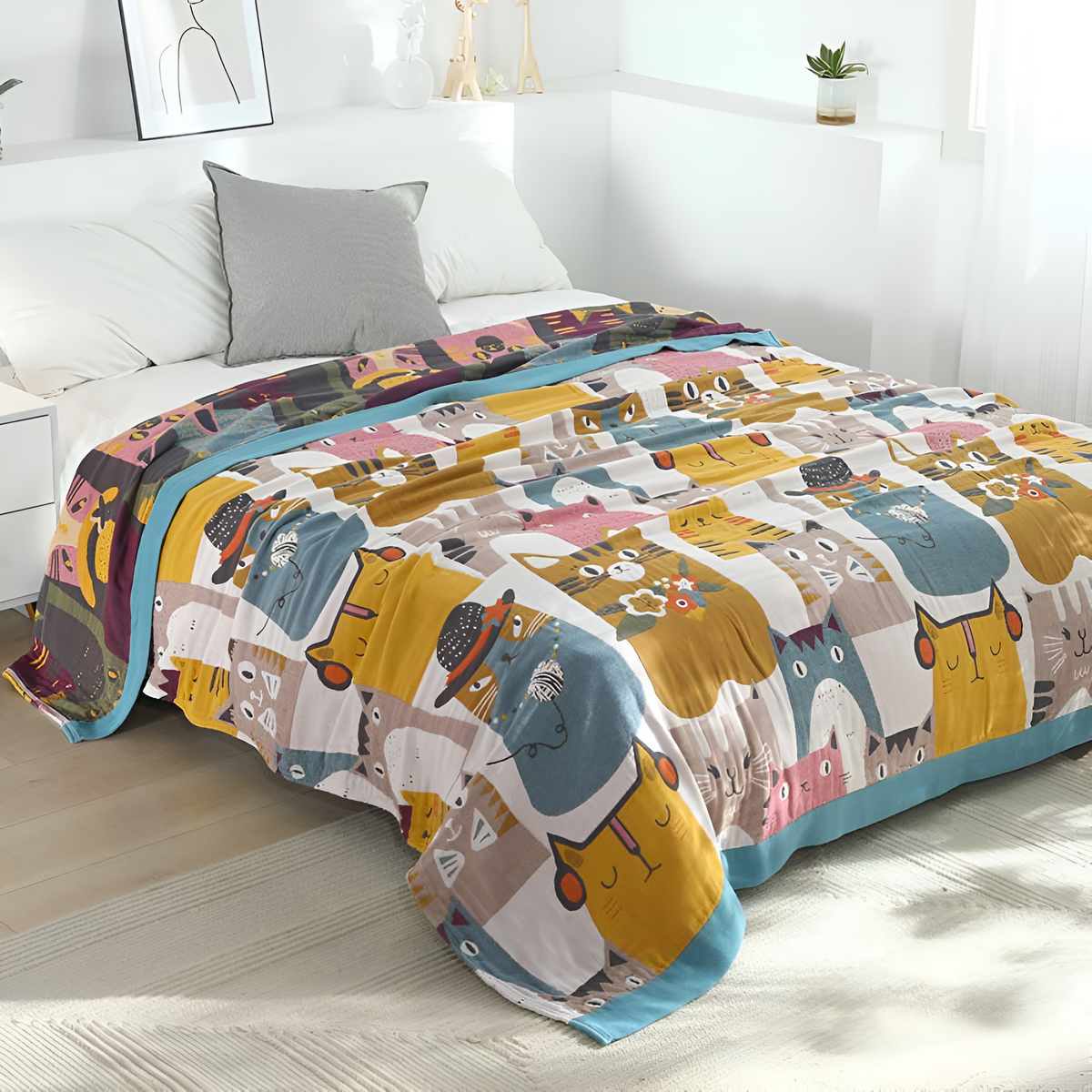 Couverture réversible en coton sur le thème des chats fantaisistes