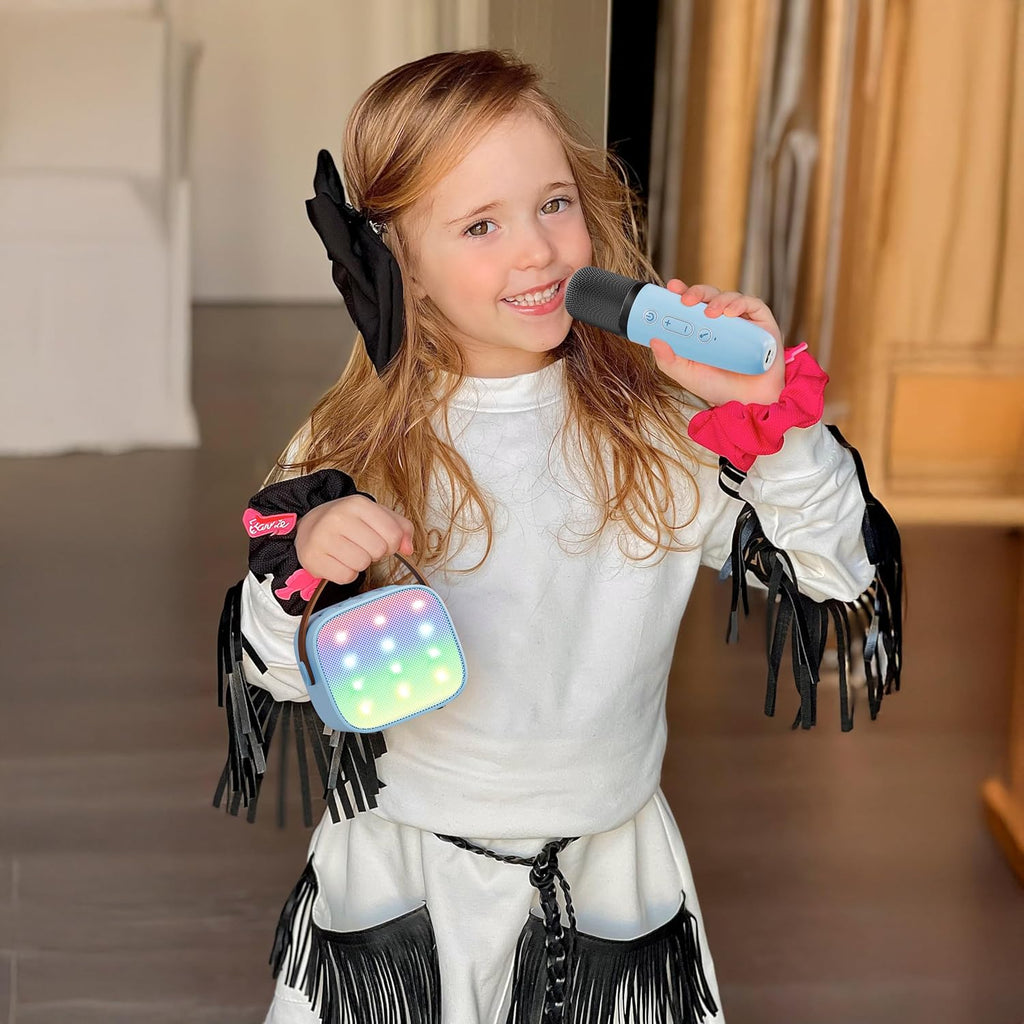 Skanto | Mini machine à karaoké portable avec haut-parleur Bluetooth et 2 microphones sans fil – Veylo