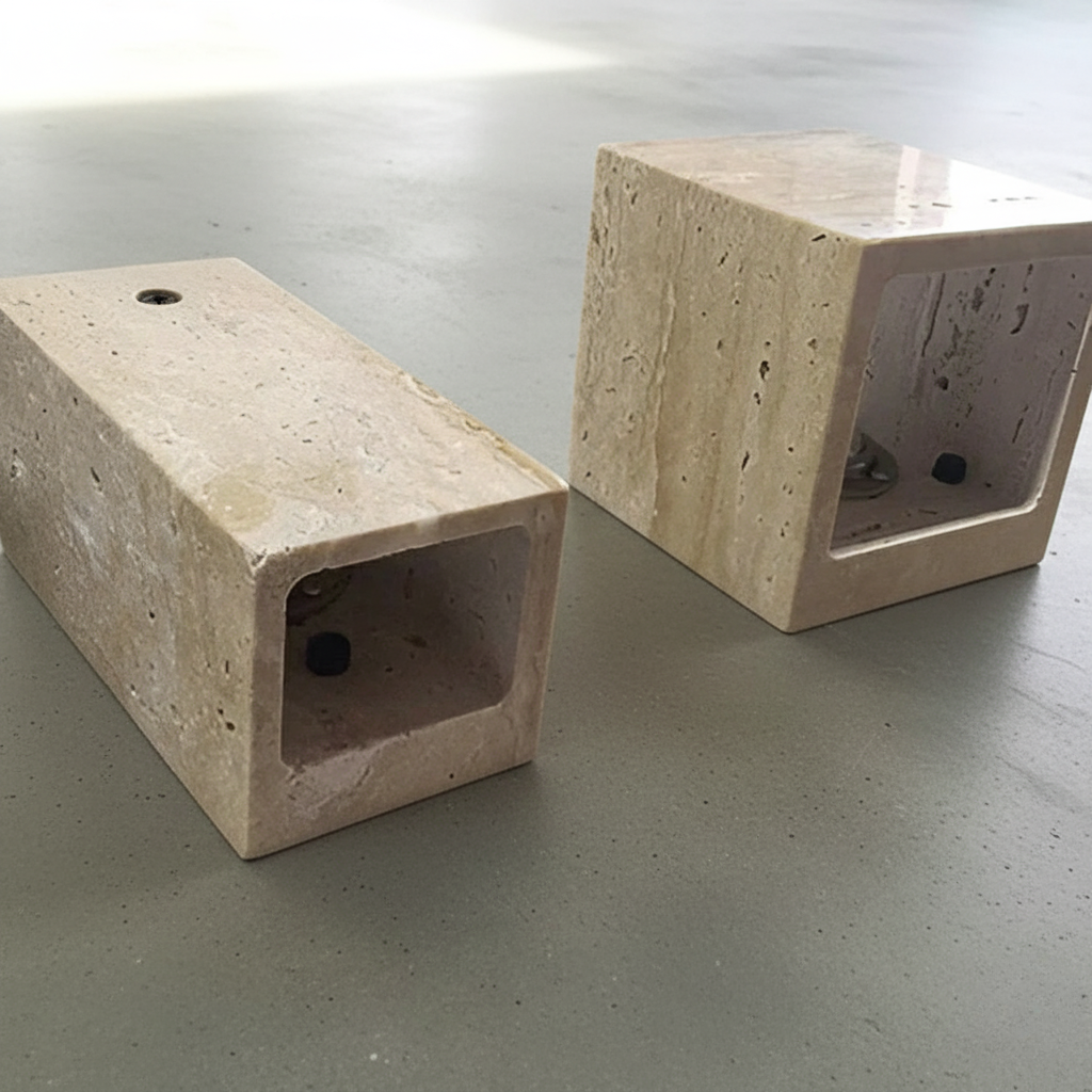 Applique Murale Minimaliste en Travertin Naturel - Éclairage Intérieur/Extérieur Haut et Bas