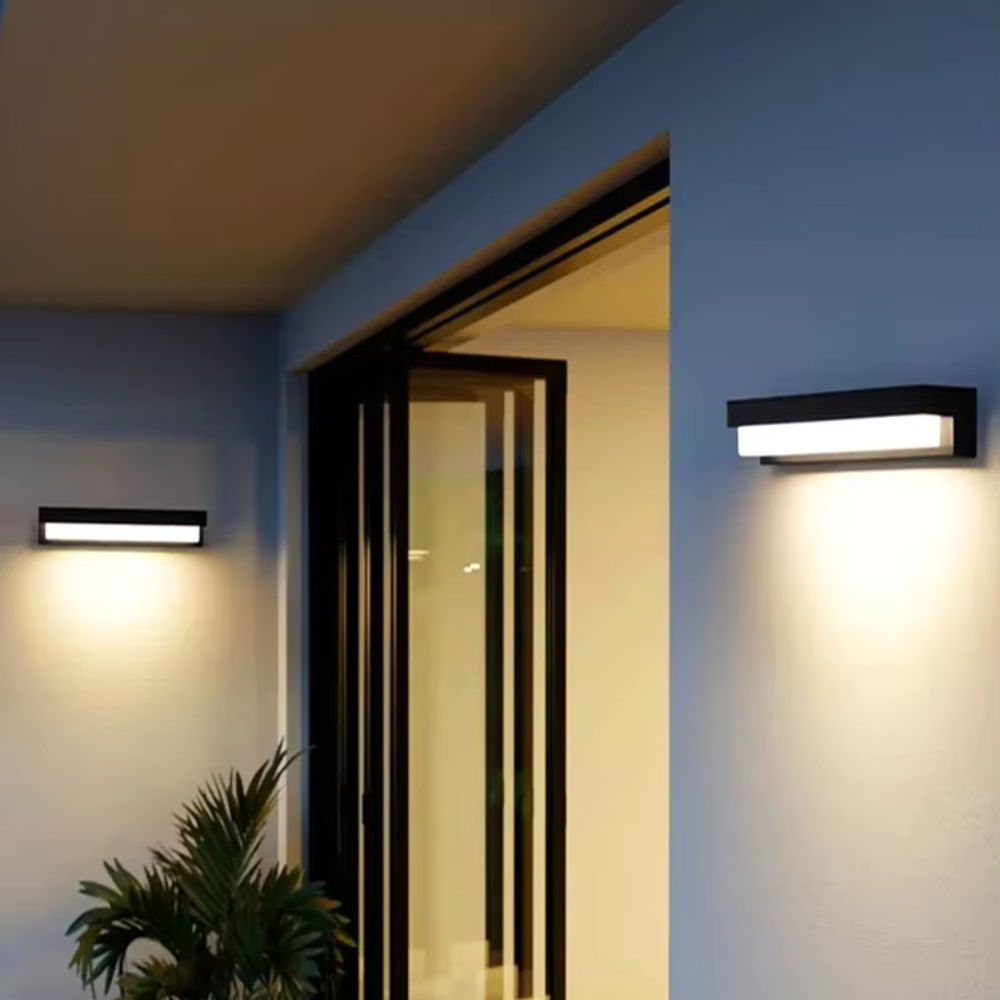 Lumière Murale Solaire à Détection de Mouvement pour Extérieur | Fixture de Jardin en Bronze Noir Durable