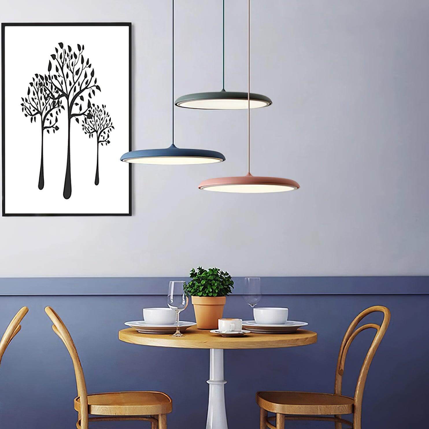 Suspension au Design Simple pour Intérieurs Modernes
