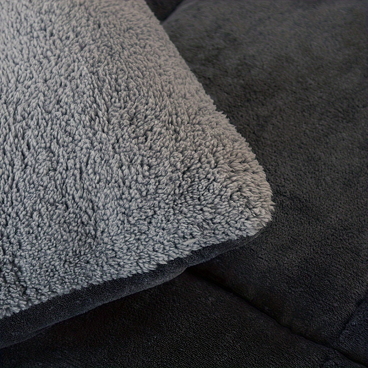 VELVLOFT – Couette en Fleece d'Agneau à Motif Grille