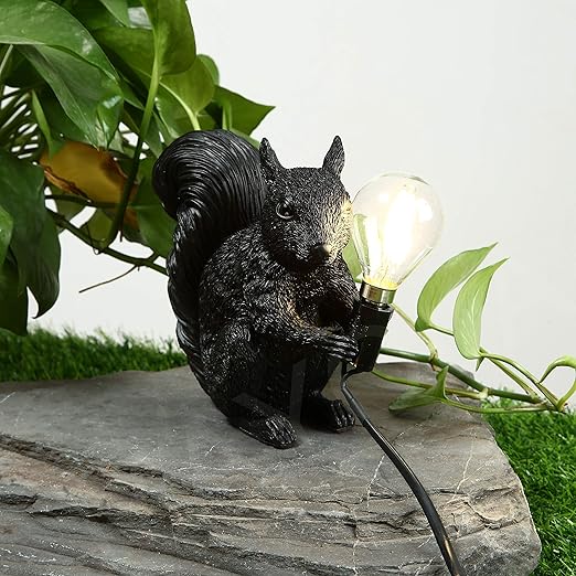 Charmante lampe de table écureuil