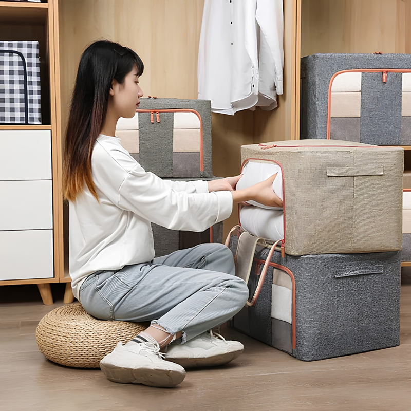 Boîte de rangement vêtements – placard bien organisé