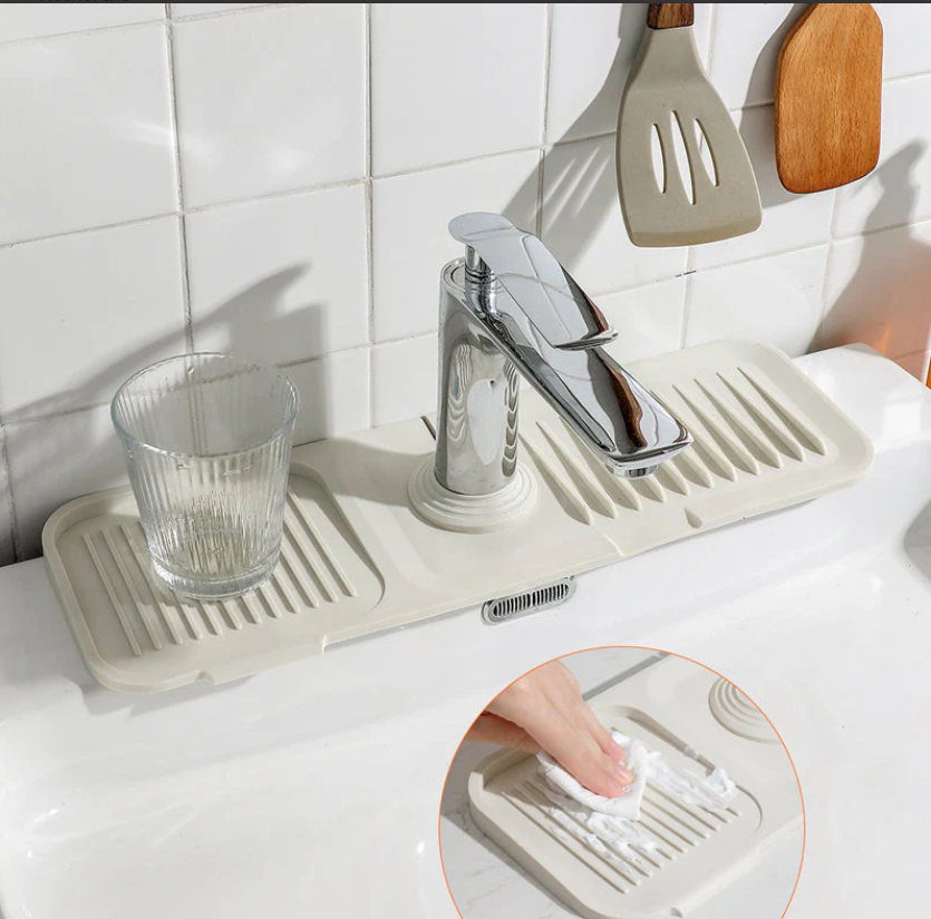 HydroGuard™  | Enfin des surfaces sans eau pour un nettoyage sans souci et plus de temps de bien-être