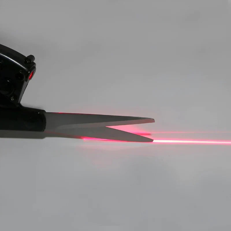LaserGuide™ | Outil de découpe de précision [Dernier jour de réduction]