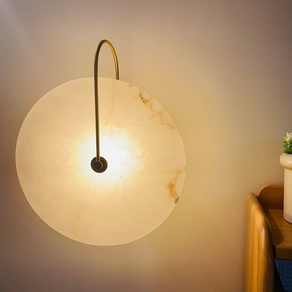 Lampe LED en Alabastre pour Mur – Élégance et Calme dans la Lumière